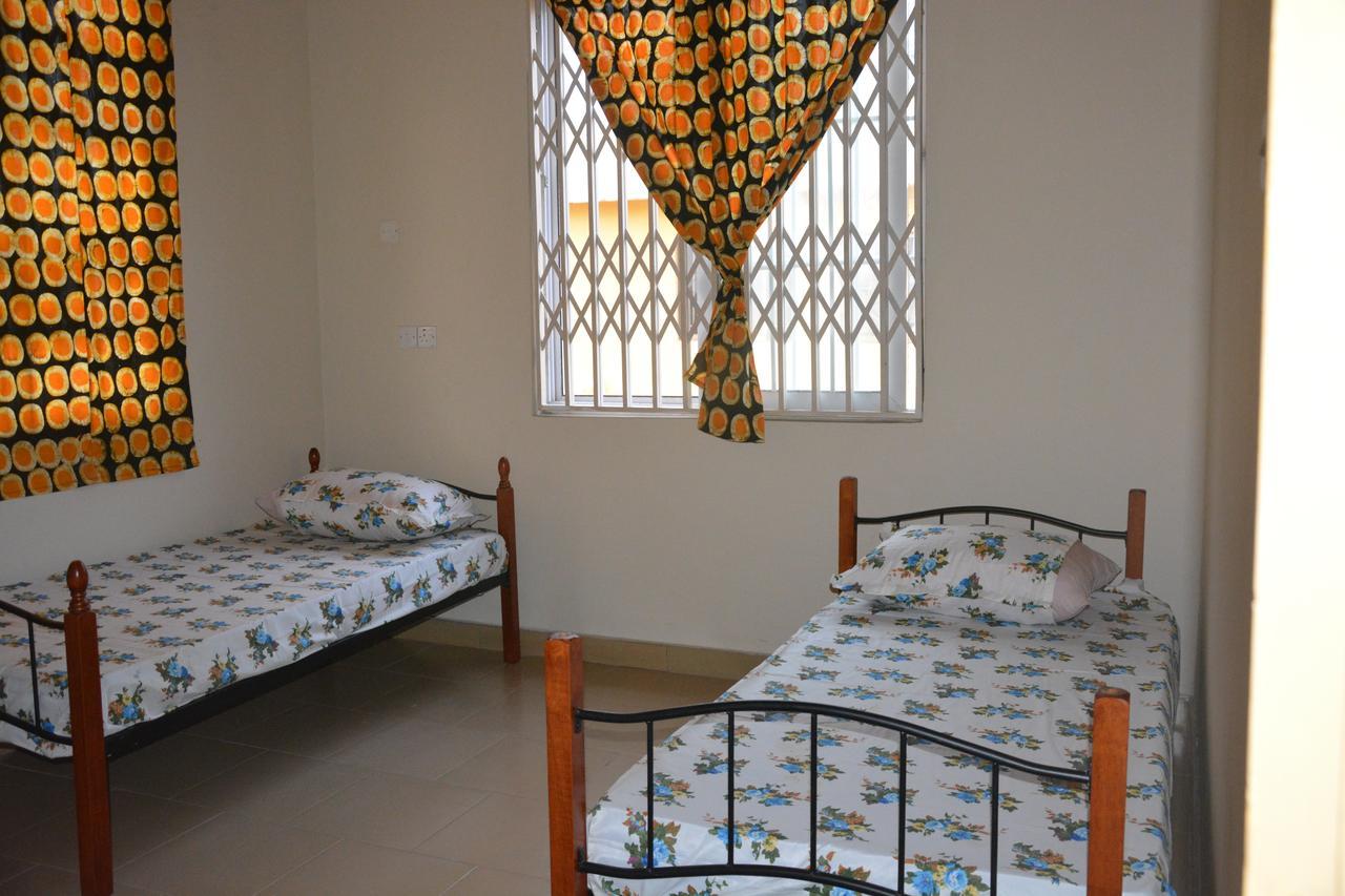 The Accra Backpackers Hostel Luaran gambar