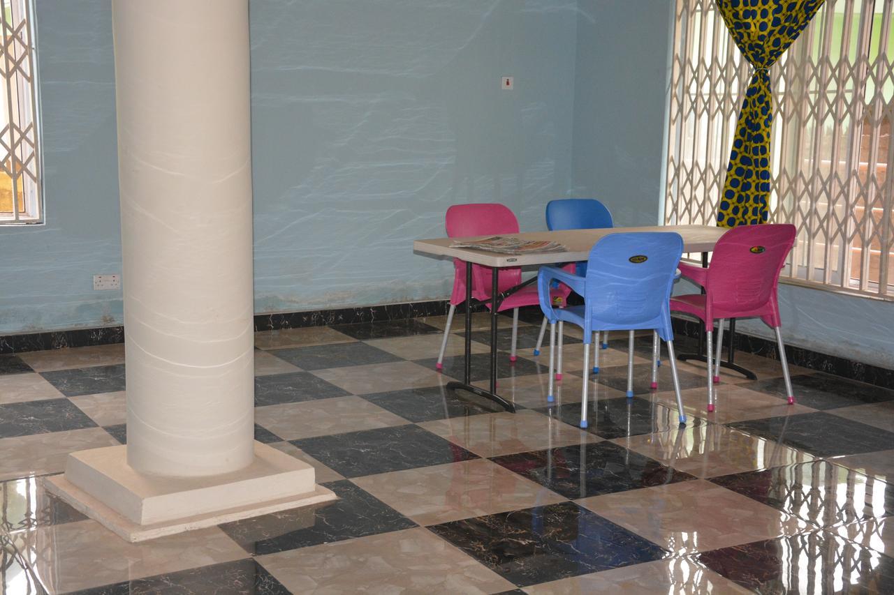 The Accra Backpackers Hostel Luaran gambar