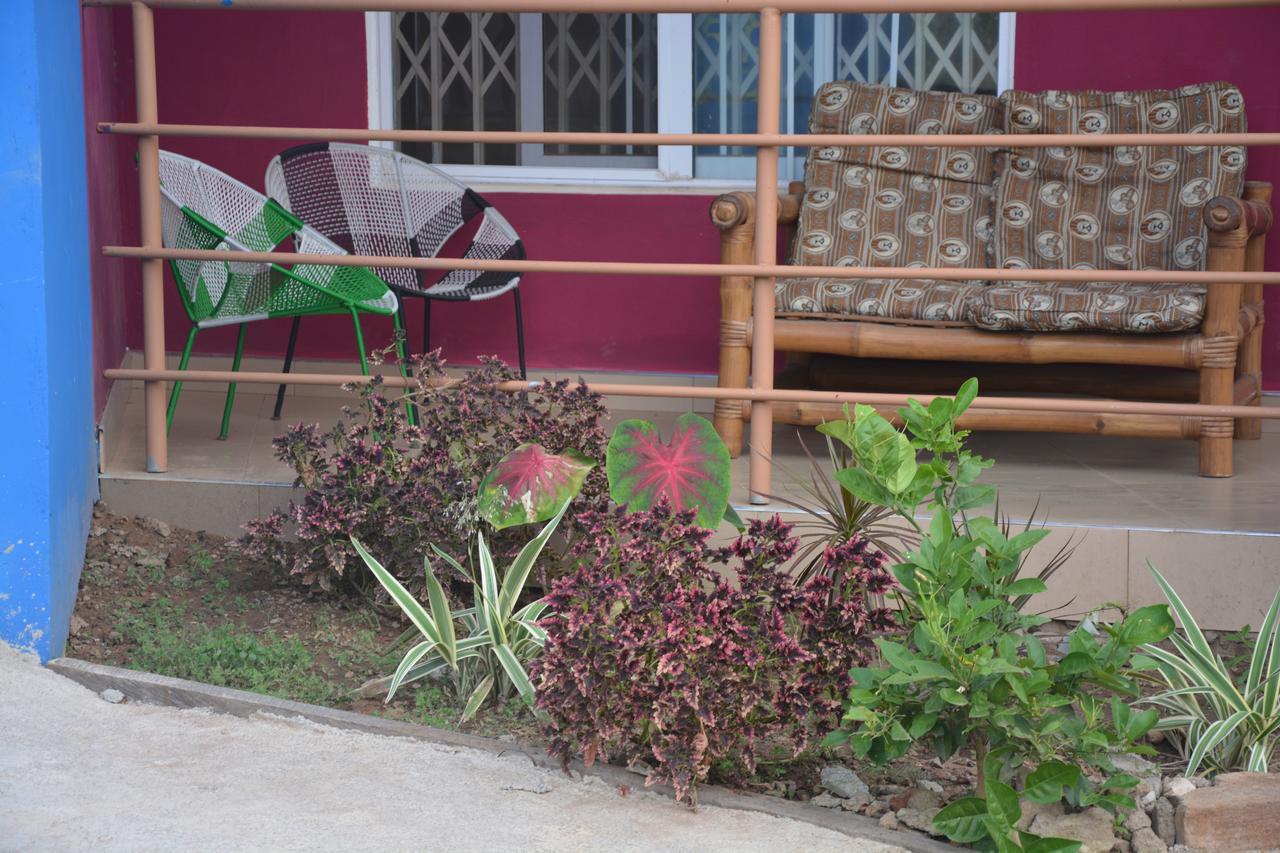 The Accra Backpackers Hostel Luaran gambar